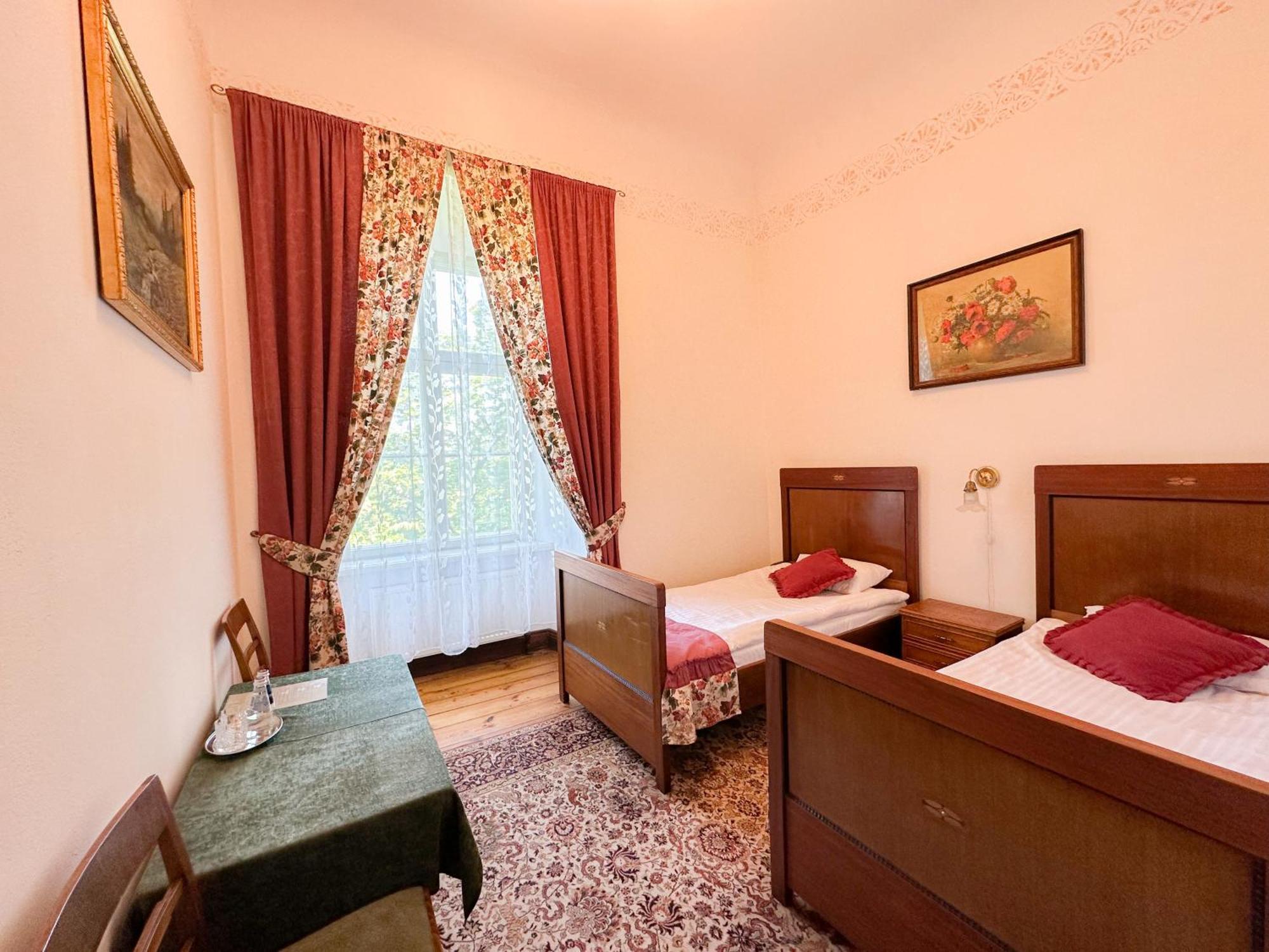 Hotel Ēdoles Pils Chambre photo